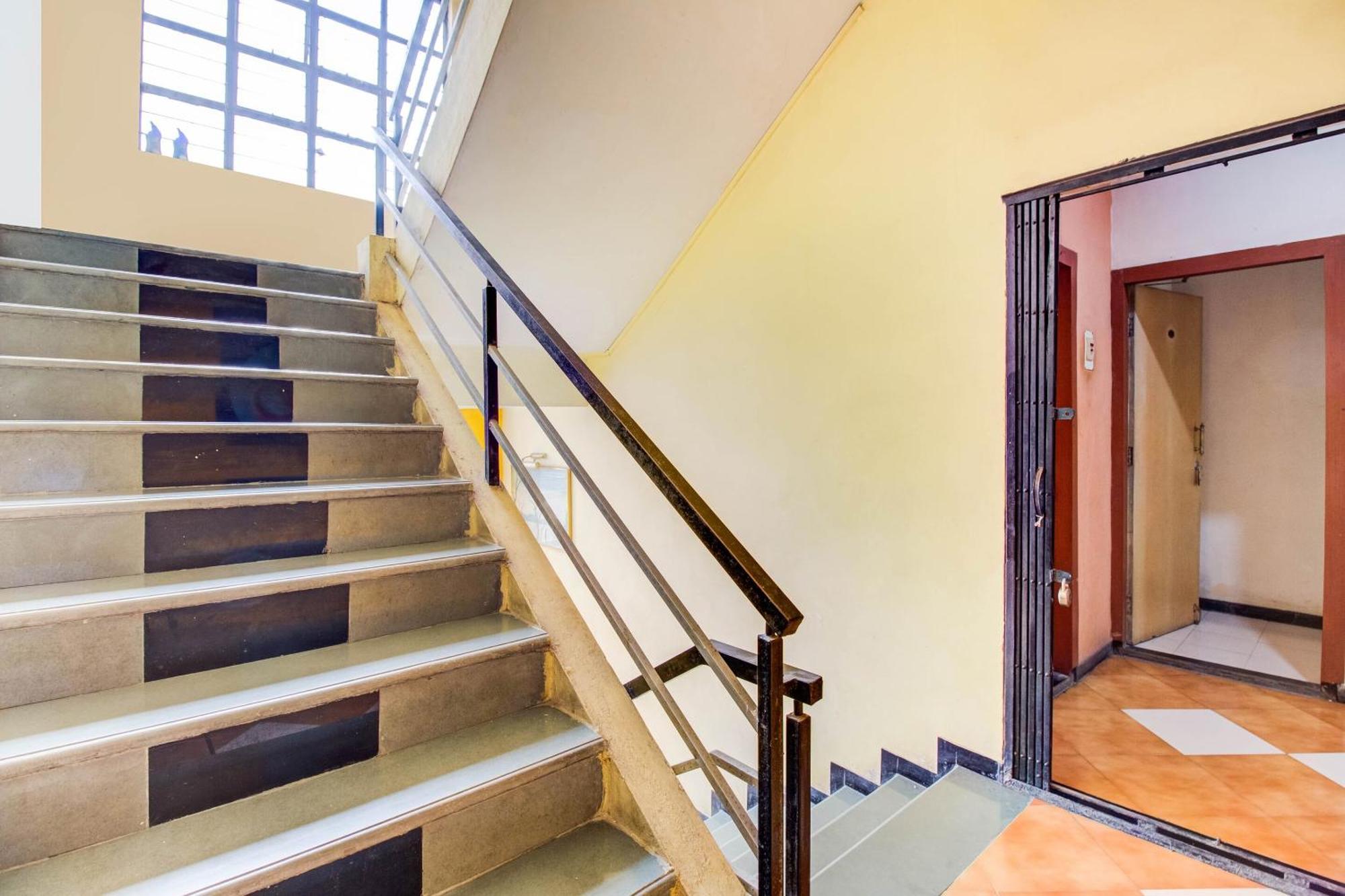 נאסיק Hotel O Sri Jai Palace מראה חיצוני תמונה